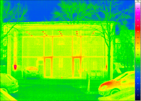 Wärmebild des Plusenergiehauses in der Fasanenstraße in Berlin